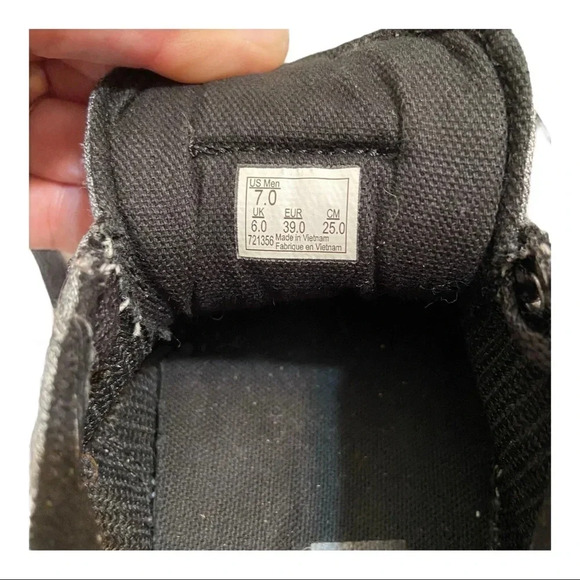 Vans Off The Wall Grey Herringbone Skate Shoe - Picture 10 of 10